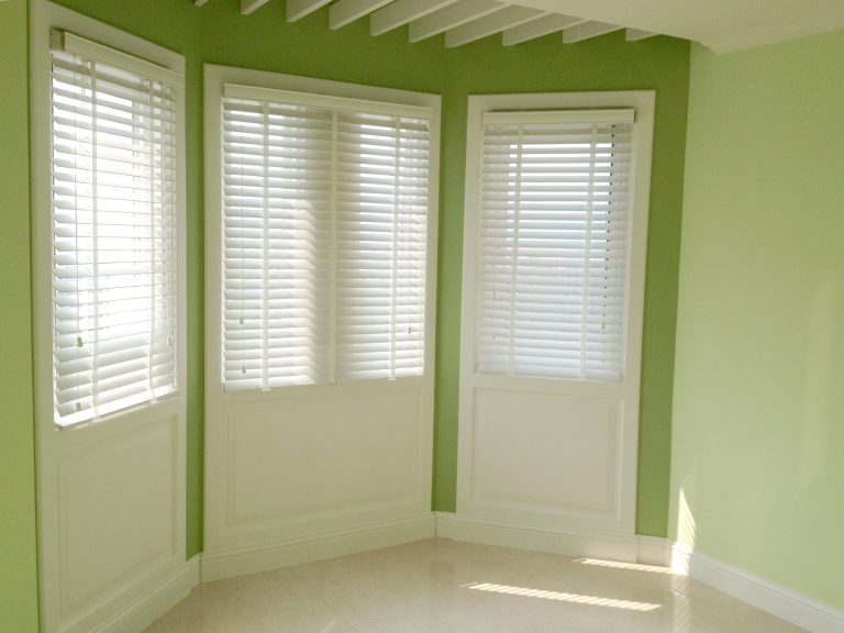 木百葉簾 彩色牆 美式風 Venetian Blinds Interior